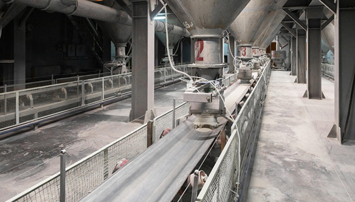 如何判断车间内的粉尘是否为可燃粉尘？